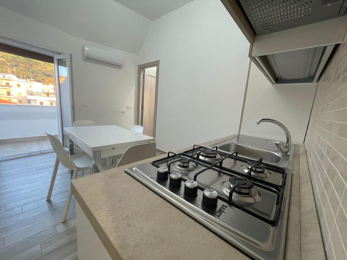 Апартаменты A Pochi Passi Dalla Piazza- Vista Mare Тропея Экстерьер фото