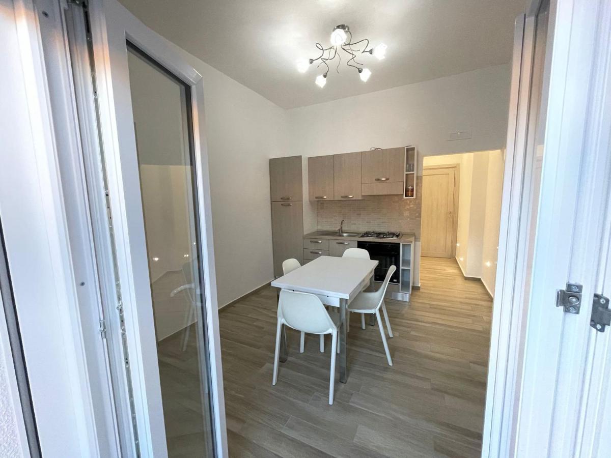 Апартаменты A Pochi Passi Dalla Piazza- Vista Mare Тропея Экстерьер фото