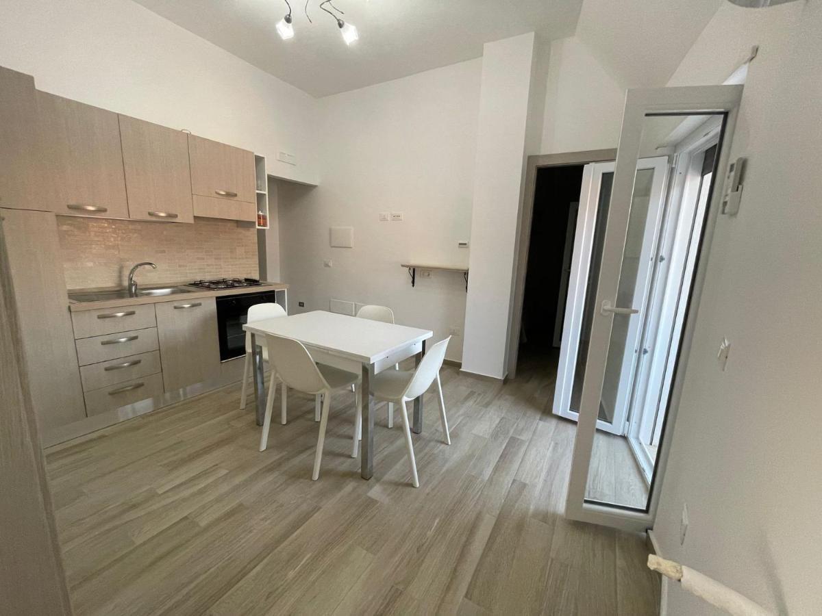 Апартаменты A Pochi Passi Dalla Piazza- Vista Mare Тропея Экстерьер фото
